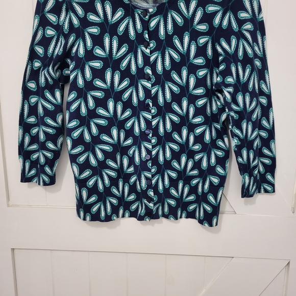 Ann Taylor Kids Navy and Teal Leaf Button Down Shirt - Picture 3 of 6
